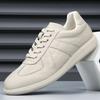Neue Schuhe für Herren Echtleder Freizeitschuhe Mode Mikroporöse Flache Skateboard-Schuhe Prägnanter Schnür-Sneaker