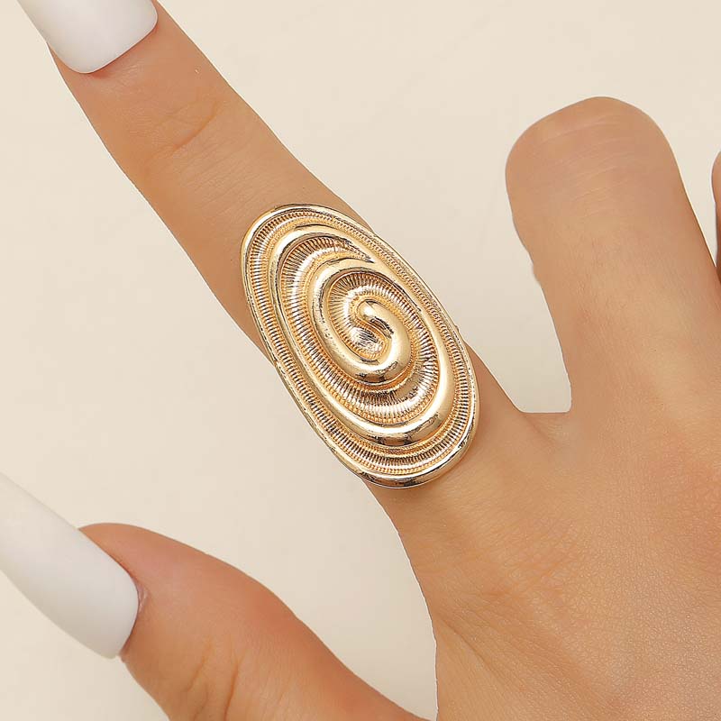 Vintage Metal Hollow Twisted Open Rings for Women Creative Gold Color Irregular Geometric Adjustable Finger Ring Zircon