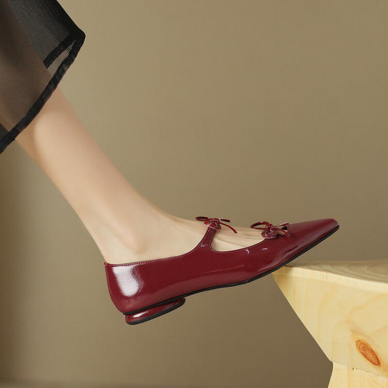 Low heel red four-season flat-soled single shoes new four-season women's small leather shoes large size non-slip beef tendon sole cowhide women's sho