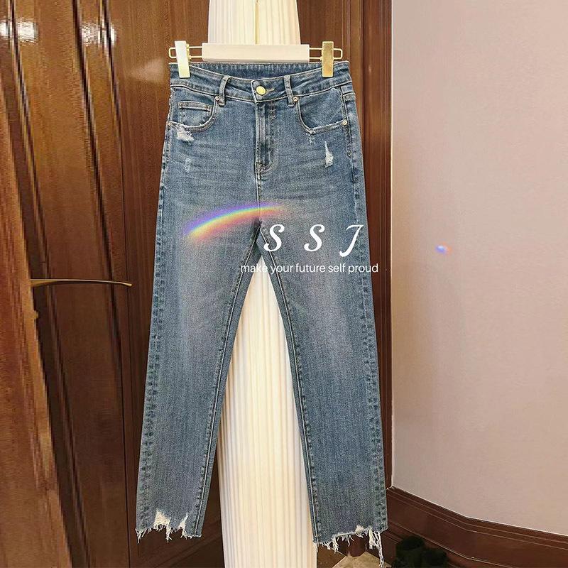 

Autumn Clearance: High-Waisted Raw Hem Straight Leg Jeans - Limited Time Offer Large