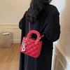 Rhombus embroidery thread small bag women's winter new high-end fashion shoulder messenger bag texture portable small square bag