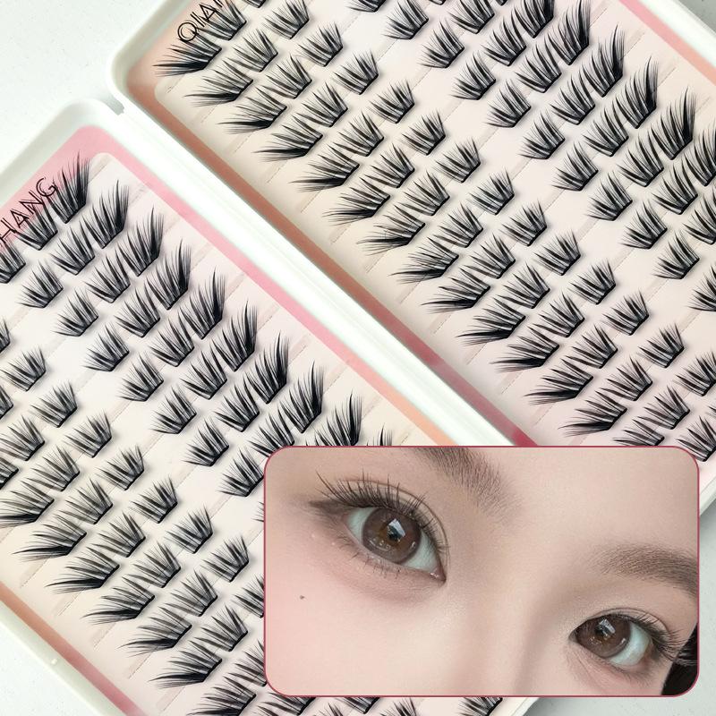 Large Capacity Mascara Book: Mixed Pack of Thin False Eyelash Strips & Individual Clusters for a Natural Look.