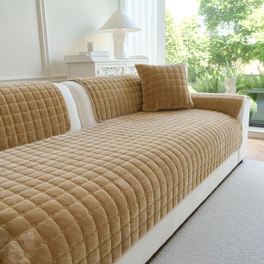 Soft Flannel Sofa Cover Non-Slip Quilted Furniture Protector Cushion for Living Room Couch Cover Warm Sofa Towel 1 Seat Pad
