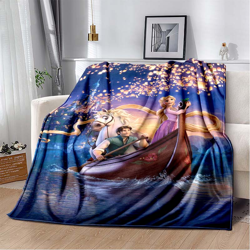 

Princess and Knight Boat Scene Flannel Blanket, Magical Lantern Sky Throw Blanket 80cm x 120cm