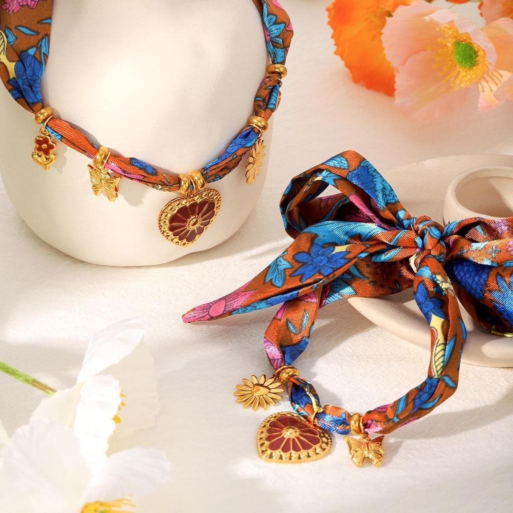 Elegant Titanium Steel Scarf Necklace & Heart Bracelet Set - Luxury Women's Accessories