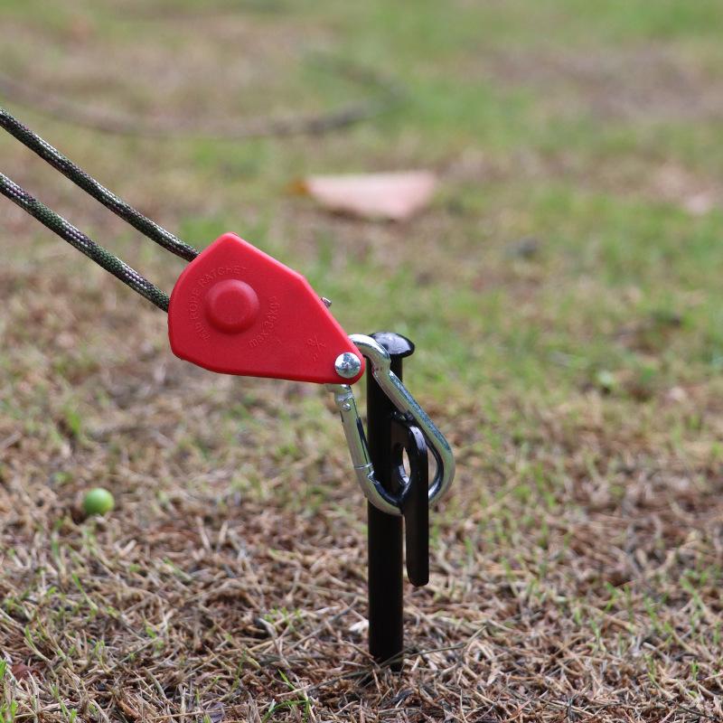 Adjustable Tent Rope Hanger Heavy Duty Ratchet Tie Down Strap With Reinforced Metal Gear For Camping Ratcheting Pulley System