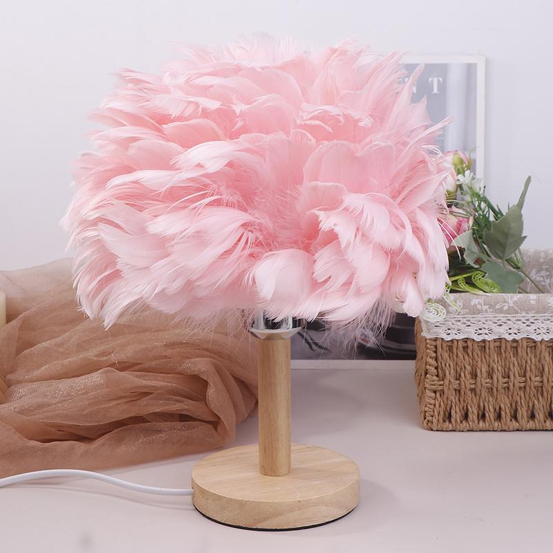 

1 шт. Современный абажур из перьев, идеально подходит для спальни и кабинета, для чтения, подходит для настольных ламп и люстр розовый