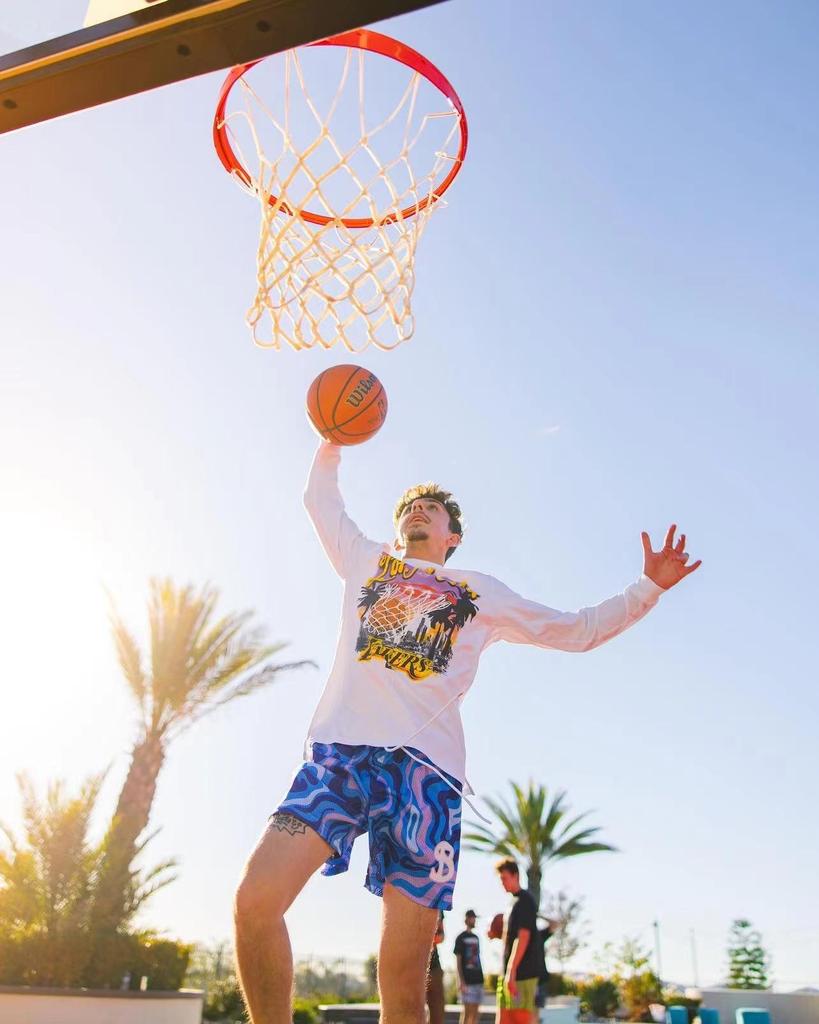 Amerikanska BKTSQD Herr Mesh Snabbtorkande Knälånga Basket Löpning Badshorts