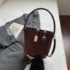 Bucket Bag Women's 2025 New Autumn Niche Fashionable Bag Women's Bag High Value Contrast Color Retro Foreign Style Messenger Bag