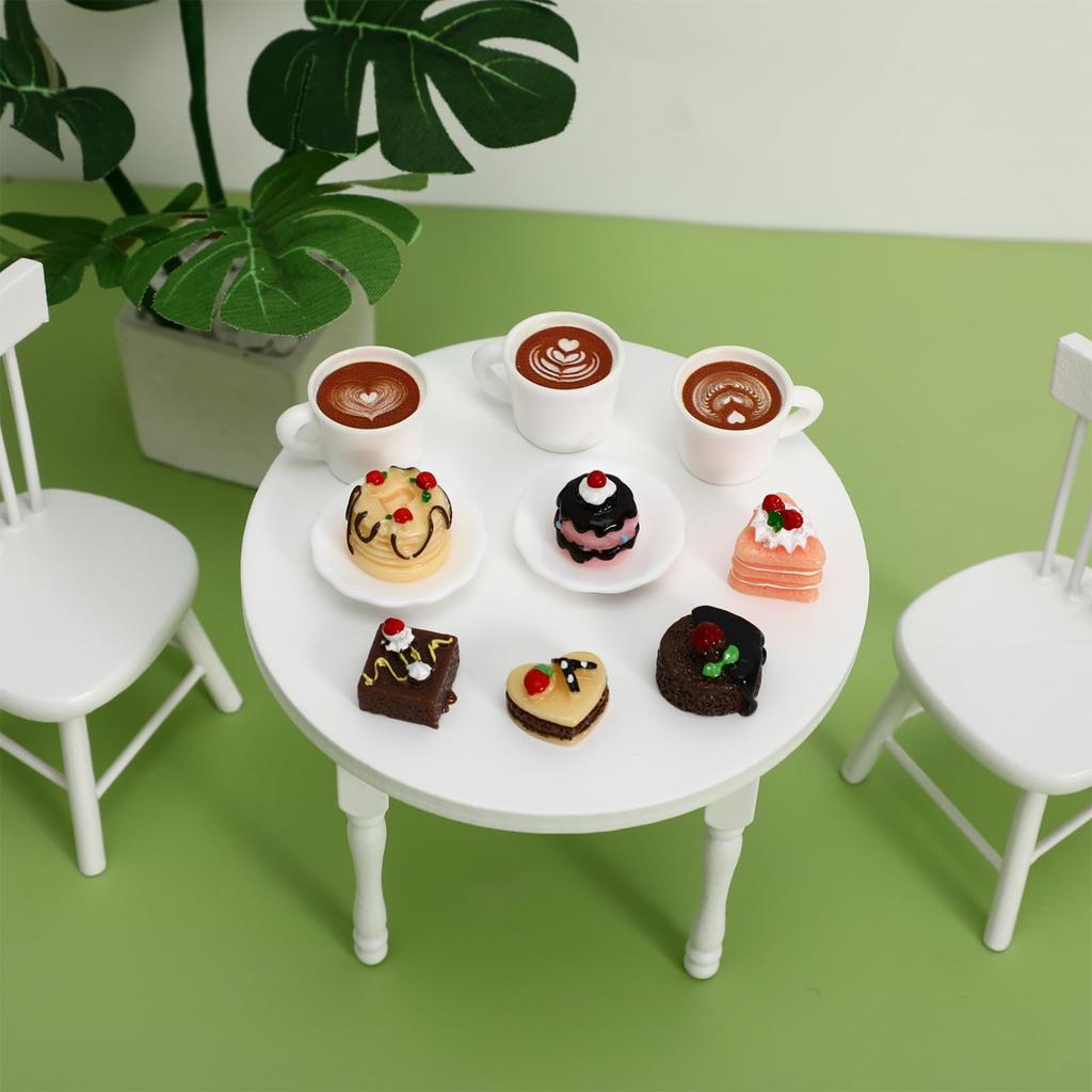 TOPPERFUN 24-teiliges Miniatur-Lebensmittel- und Kaffeetassen-Set, 1:Maßstab 1:12, für Puppenhäuser, Enthält 12 Kuchendummies, 6 Mini-Tassen und 6 Untertassen, Harz und