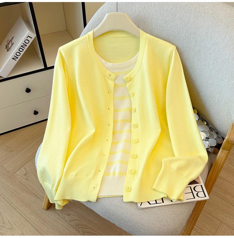 2026 Autumn Korean Style Two-Piece Knit Cardigan: Women's Round Neck Long Sleeve Striped Patchwork Sweater.