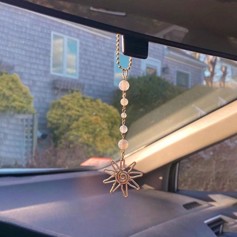 Sun Hanging Car Charm, Green And Gold Rear View Mirror Accessories Cute Boho Dangling Sun Car Decor Handmade Healing Crystals Stones Ornament Gifts