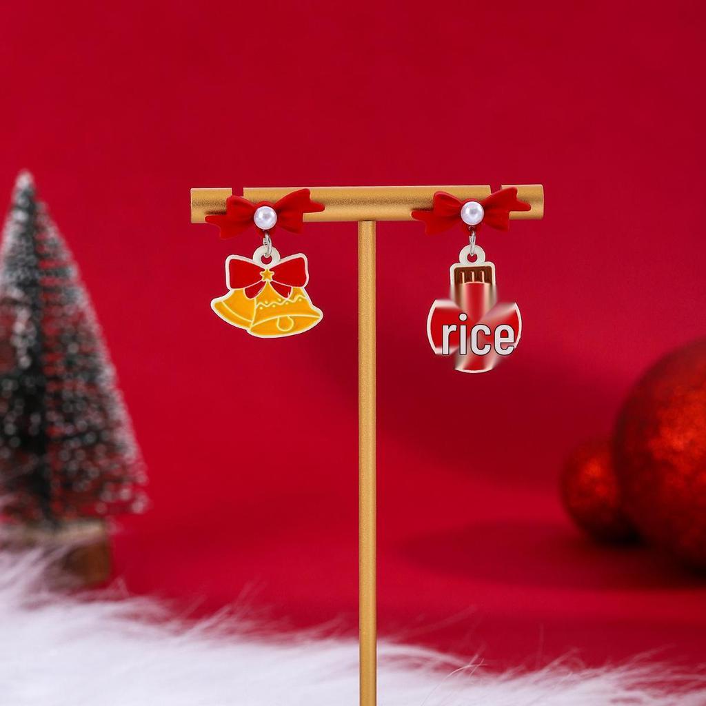 Grenzüberschreitende festliche asymmetrische Ohrringe mit Weihnachtsmann und Rentier