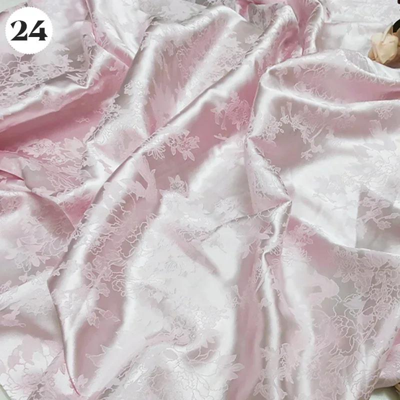 Vintage Kyselina octová Saténová látka Měkký vzor květinových větví Žakárová látka na Oblečení Šaty Sukni Cheongsam DIY Šití Textil