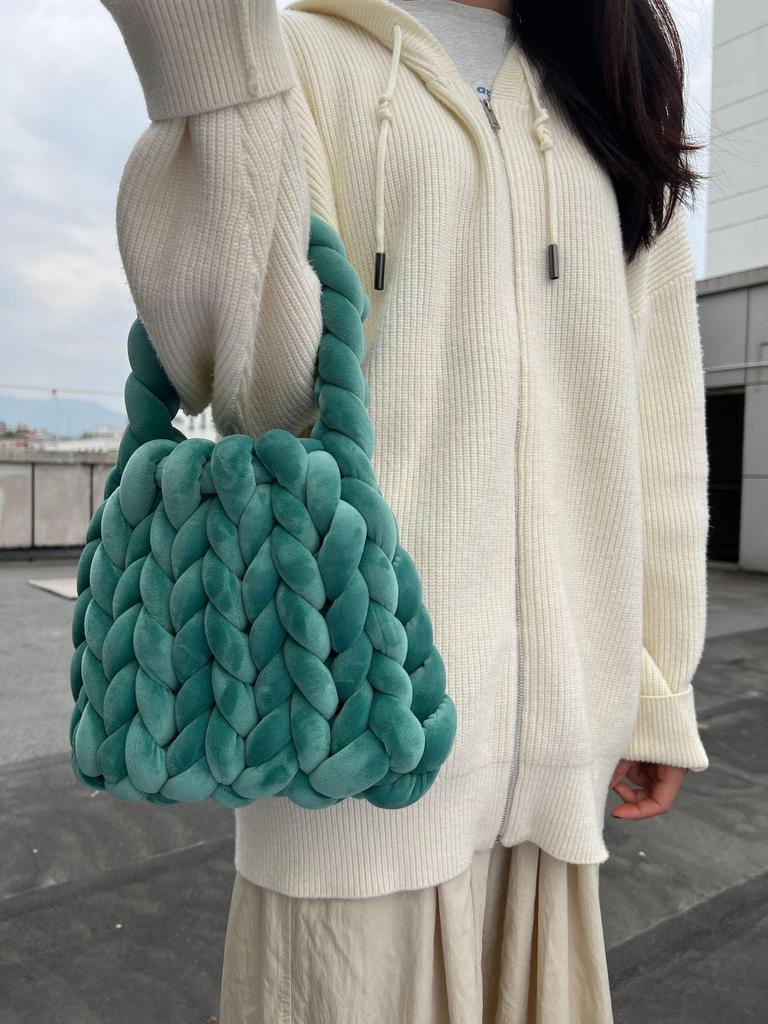 Xiaohongshu Velvet DIY Handmade Woven Crystal Yarn Handheld Messenger Bag