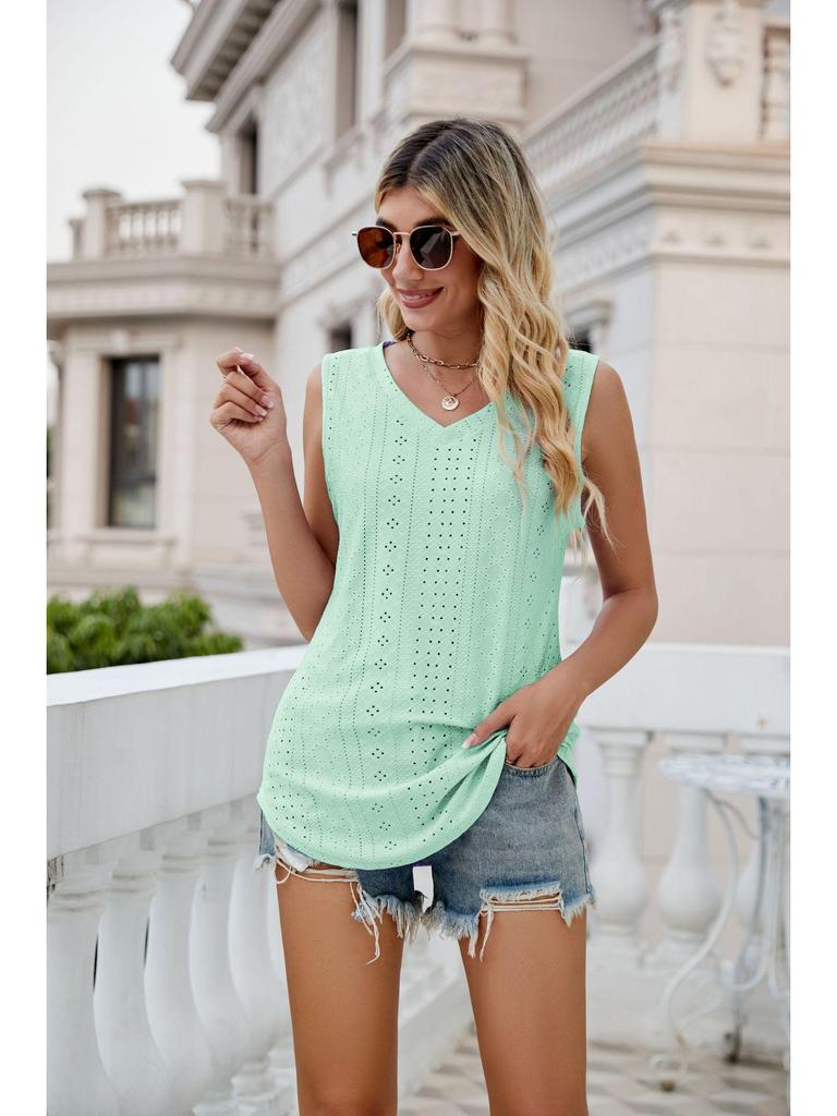 2024 European & American Women's V-Neck Hollow Out Sleeveless Casual Vest Top