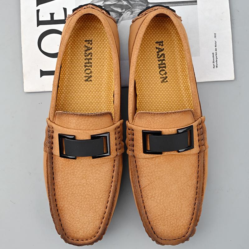 Fashion White Loafers for Men Soft Sole Social Shoes Casual Driving Flats Slip-on Male Moccasins Plus Size 38-49 Zapatillas Para Hombre