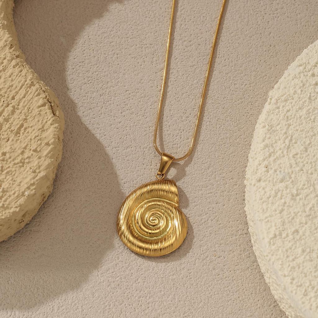 304L Stainless Steel Spiral Conch Pendant Necklace, Gold Ocean Style