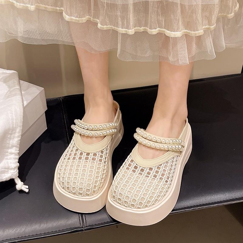 Summer Korean Version of Fashion Hole Sandals Light Thick-soled Bag Head Half Slippers Increase the Height and Breathability Hollow Mesh Shoes Steppin