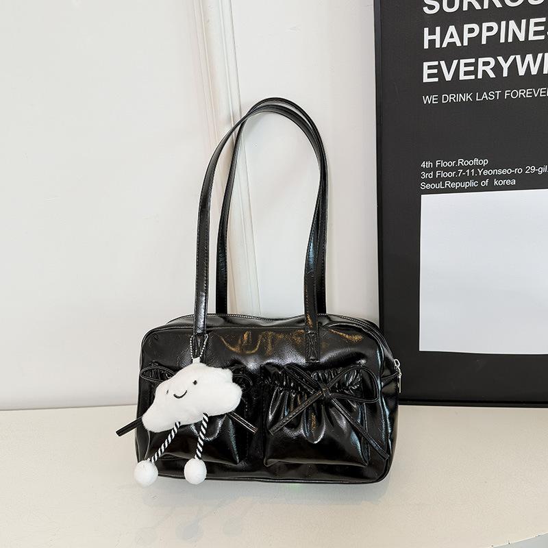 Fashion Faux Leather Shoulder Bag with Cute Cloud Charm Handbag, Bow Accent Multi Pocket Design, Casual Underarm Purse for Daily