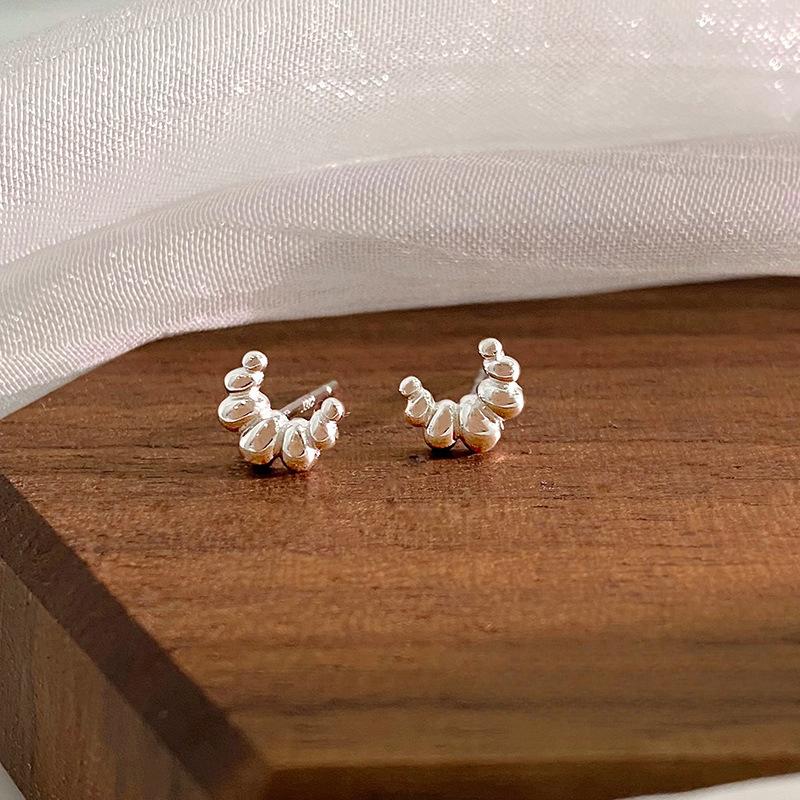 Small Mini Cute Croissant Earrings for Women New Style Student Sweet Earrings