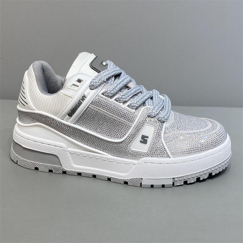 

Fashion Luxury Designer Fashion Men s Charm Rhinestone Lace Up Platform Shoes Causal Flats Moccasins Male Rock Hip-hop Walking Sneakers 38