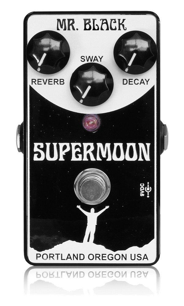 

Black Black Delay Super Moon Mr. Містер. ()