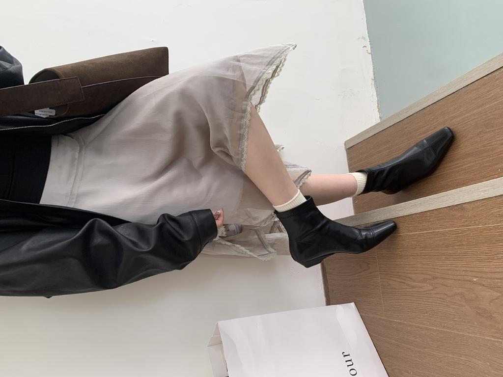 2025 Autumn and Winter New Square Head Suede Thin Low Tube Martin Fashion Short Thick Heel Fashion Short Boots