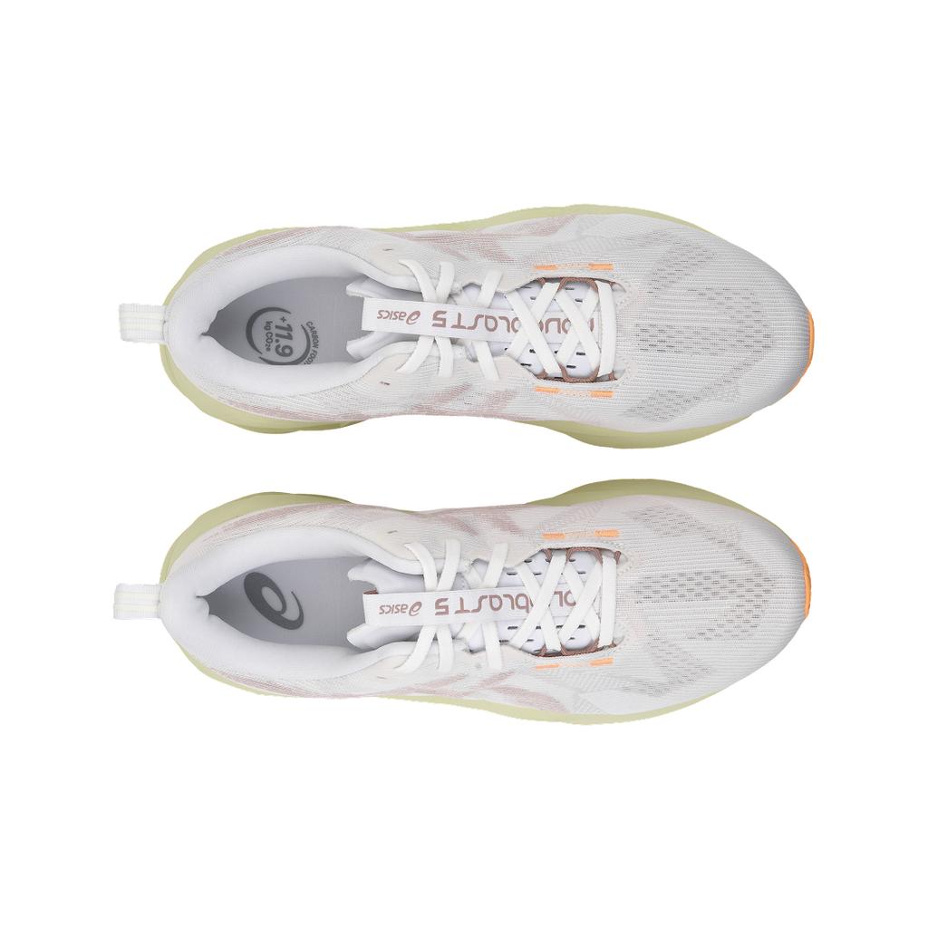 Asics Baskets Novablast 5 2E Large Blanc Fauve Homme 1011B975-101