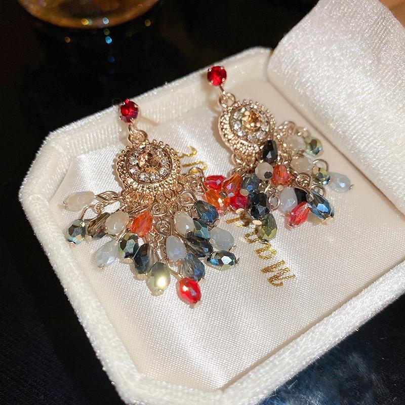 Retro Court Style Silver Needle Zircon Flower Fringed Earrings Light Luxury High-end Stud Earrings Simple Fashion Temperament Earrings