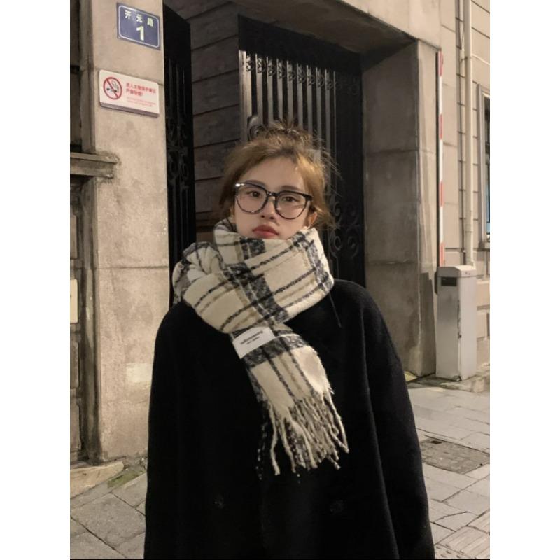 New plaid country towel three-line Christmas red versatile student couple warm scarf autumn and winter