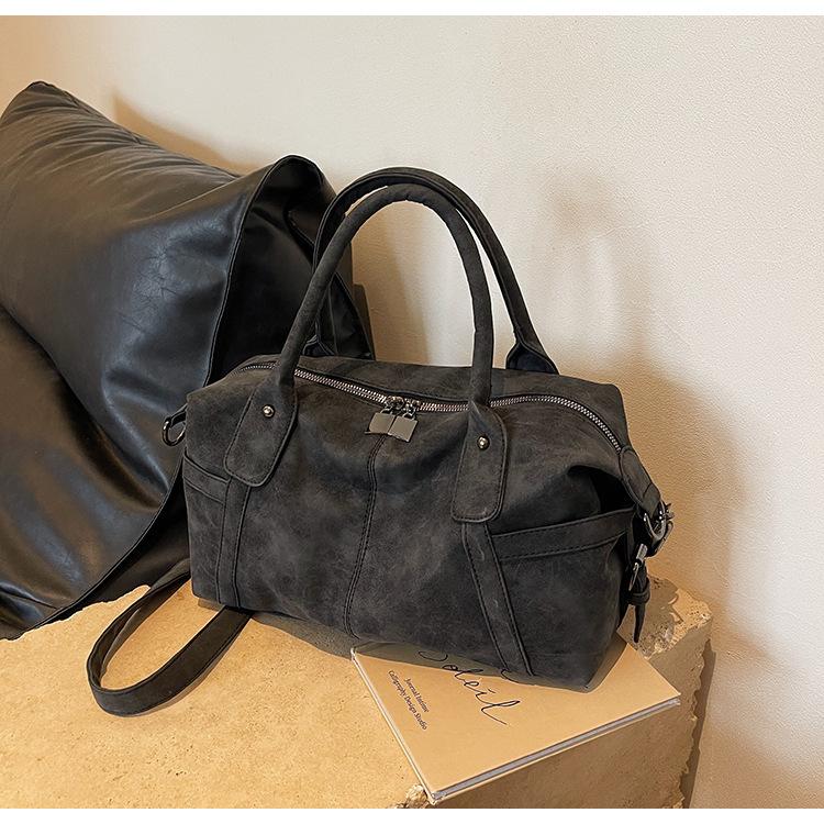 Large Capacity Travel Bag Versatile Casual Tote Shoulder Crossbody Luggage Bag for Women Stylish Handbag Travel Companion