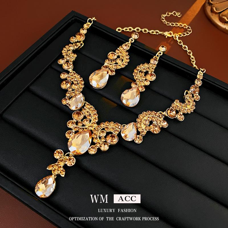 Elegant French Inlaid Diamond Teardrop Pendant Necklace