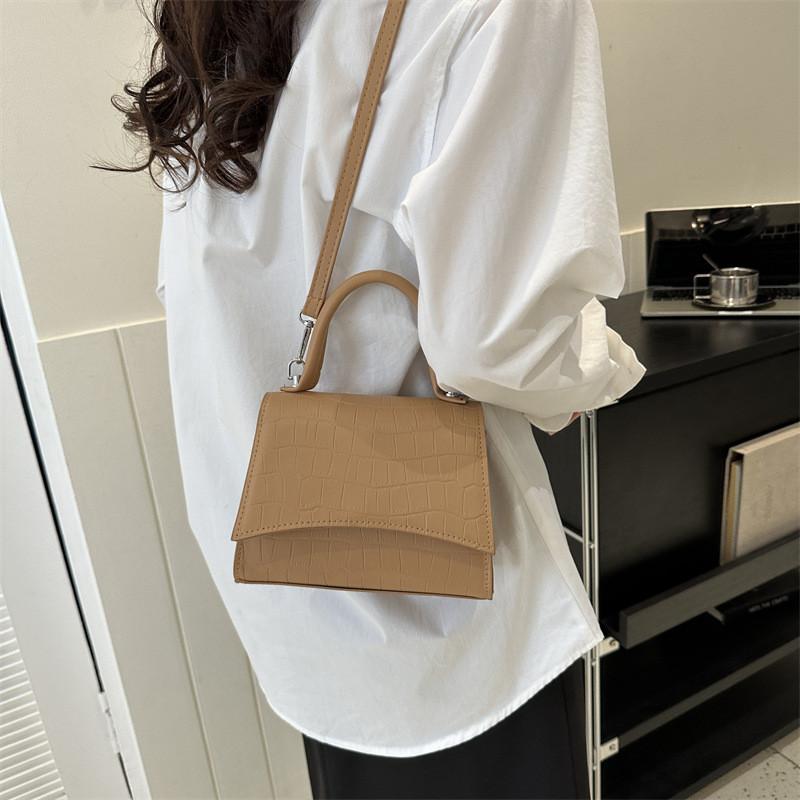 Modern Retro Small Crossbody Bag For Women Soft Pu Leather Everyday Fashion