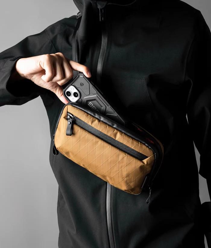 New Waterproof XPAC Nylon Men's Multifunctional Crossbody & Handbag
