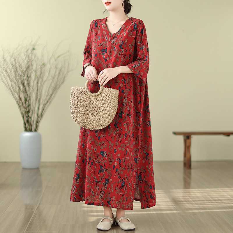 2025 Literary Retro Travel Plus Slim Cotton V-Neck Dress