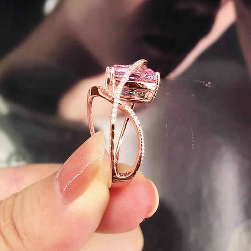 Sweet And Cool Celebrity Wind Pink Diamond Ring Female, Geometric Inlaid Zircon Shiny Ring, Temperament Design Single Ring
