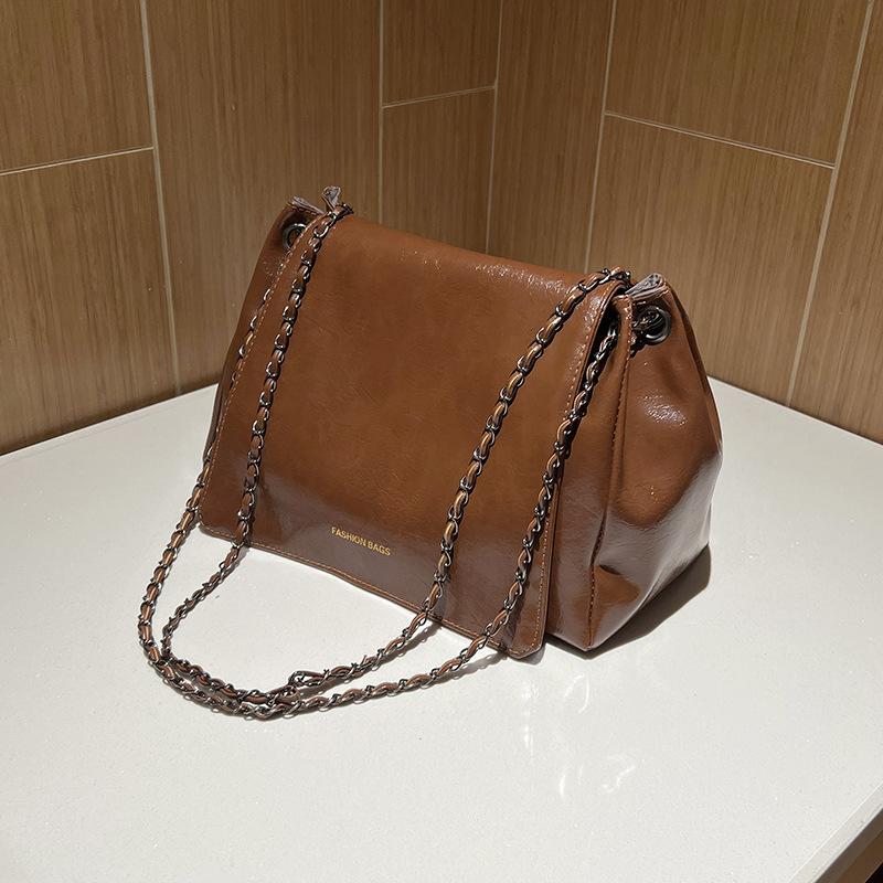 Large capacity bag women's new fashion retro 2025 autumn chain shoulder messenger bag casual texture small square bag