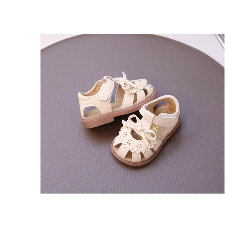 Girls' Princess Hollow-Out First Walkers Anti-Kick Baby Sandals for Toddlers Beach Shoes Girl's Dress Shoes