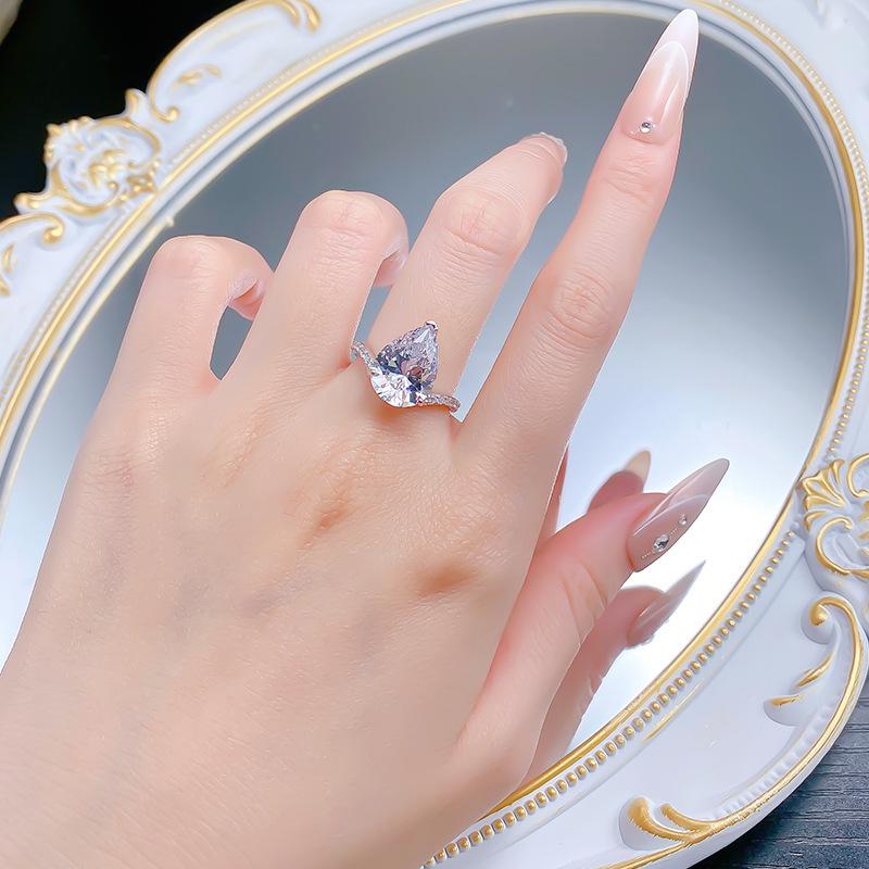Zhuo Zhi Fan Jewelry S925 Sterling Silver Pear-Shaped 10x14mm White Diamond Ring for Women Fashion, Best Seller.