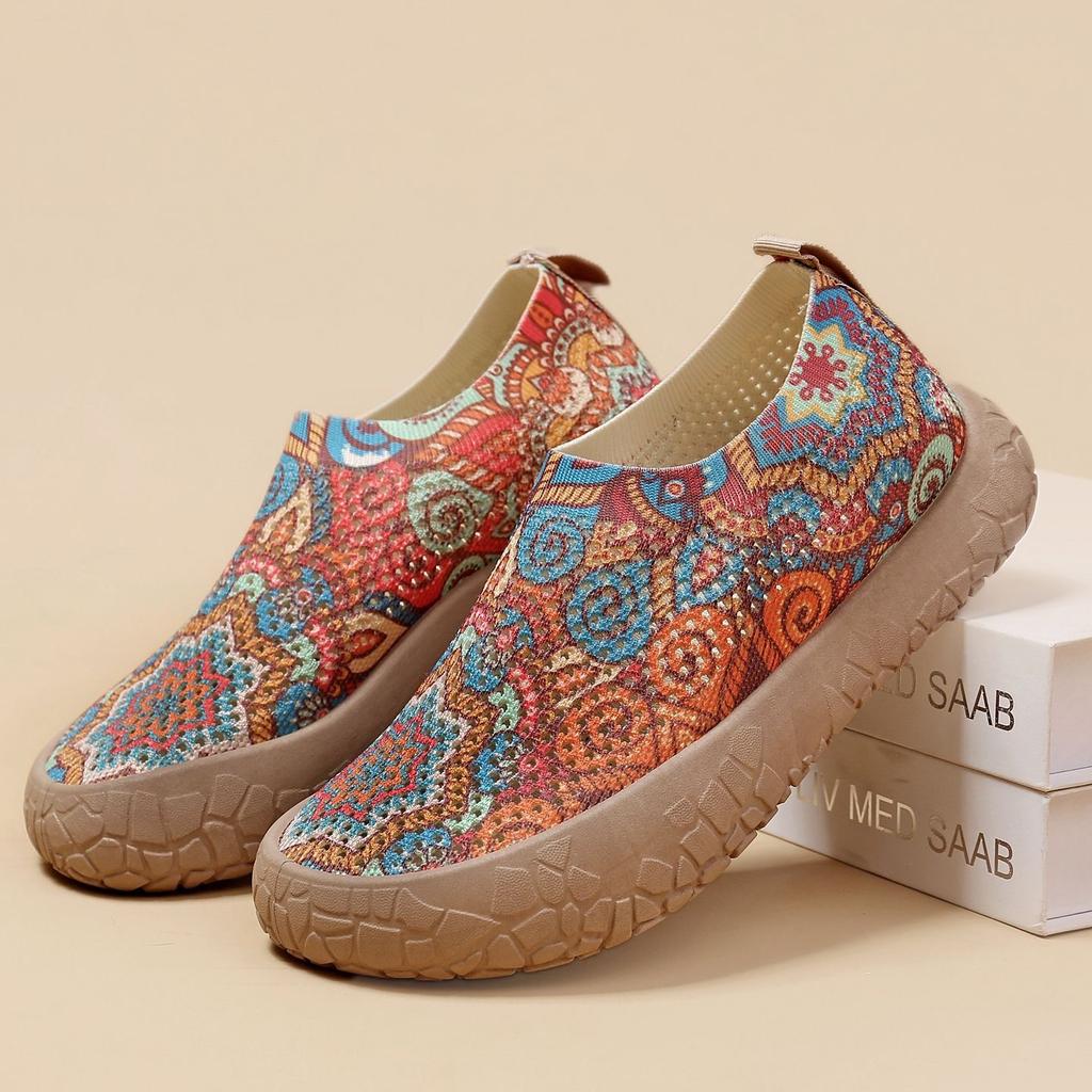 New Breathable Fly-Woven Painted Women'S Shoes Are Light, Comfortable, Non-Slip And Wear-Resistant, One-Pedal Printed Women'S Shoes, Daily Leisure