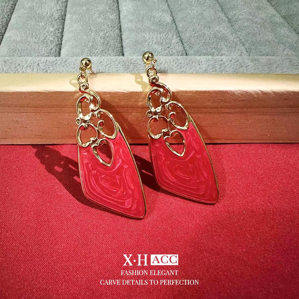 Vintage Bow Earrings: Timeless, High-End Retro Fashion Accessory