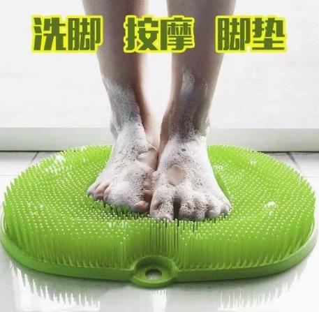 Silicone Bath Brush Body Scrubber Exfoliating Back Scrubber Soft Flexible Silicone Bristles for Shower and Bath Use Durable Design One Size