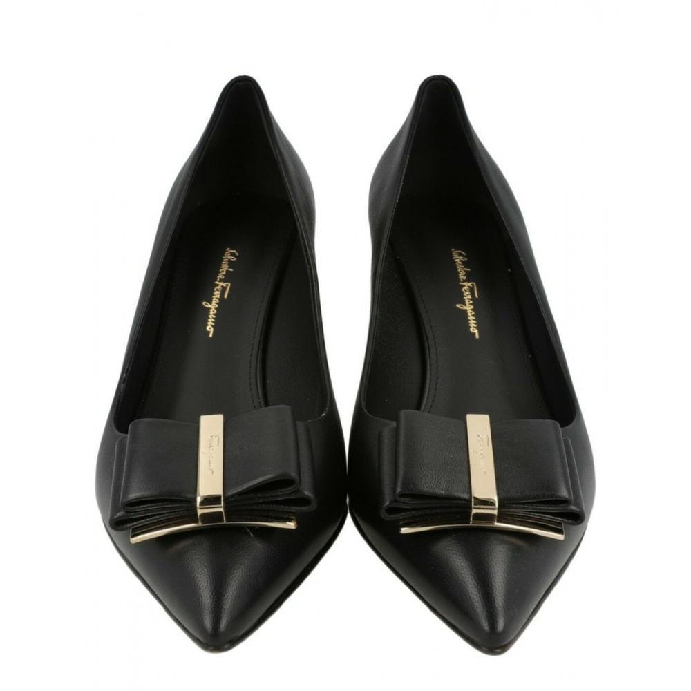 Salvatore Ferragamo Zeri 70 Leather Pumps
