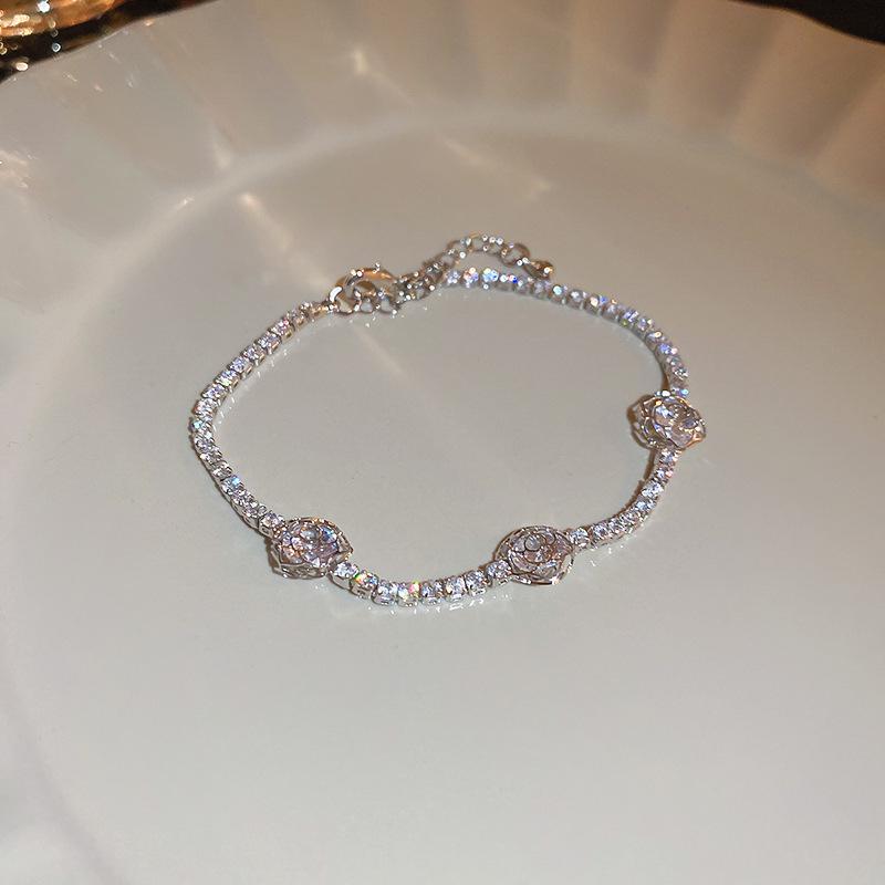 Pulsera Coreana de Zircón Esmeralda y Diamantes - Joyería de Amistad Brillante de Alta Gama para Mujeres a la Moda