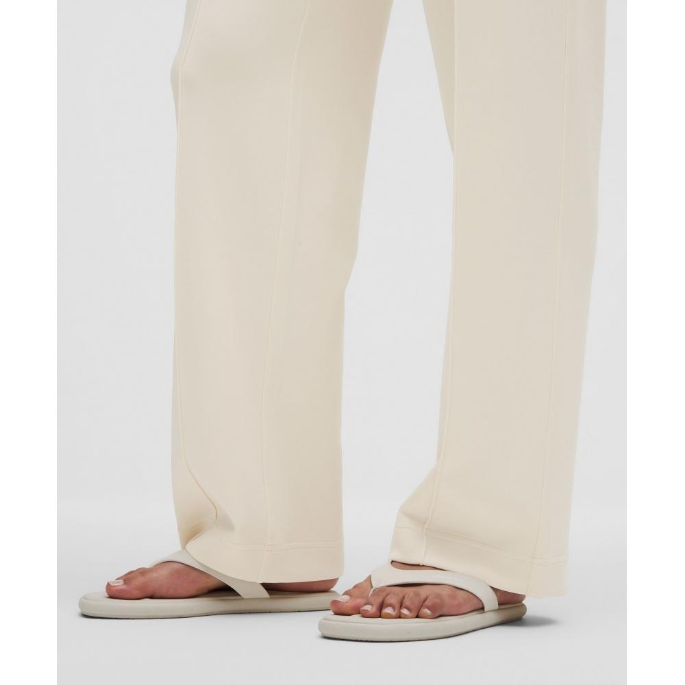 Lululemon Softstreme Pintuck Mid Rise Pant  Regular Light Ivory