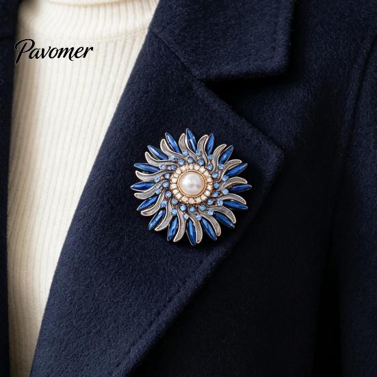 Daily Wear Brooch Retro Rhinestone Sunflower Pin, Floral Lapel Pin with Faux Decorative Alloy Pearl, Metal Flower Badge for Women, Clothing