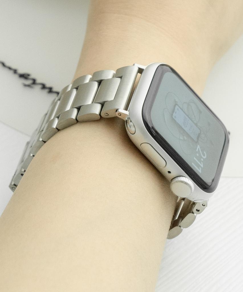 Nuateu [3Color] Metal Band Strap Compatible With All Apple Watch Models 11/10/9/8/7/6/5/4/Se3/Ultra 3