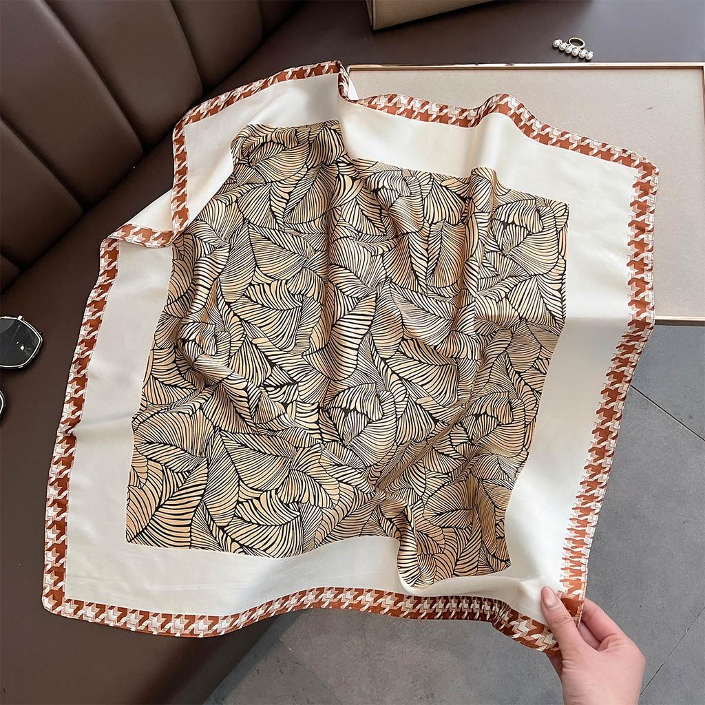 Plaid Leaf Print Satin Square Scarf Soft Lightweight Women’s Fashion Accessory for Hair Neck Shawl Elegant Hair Scarf