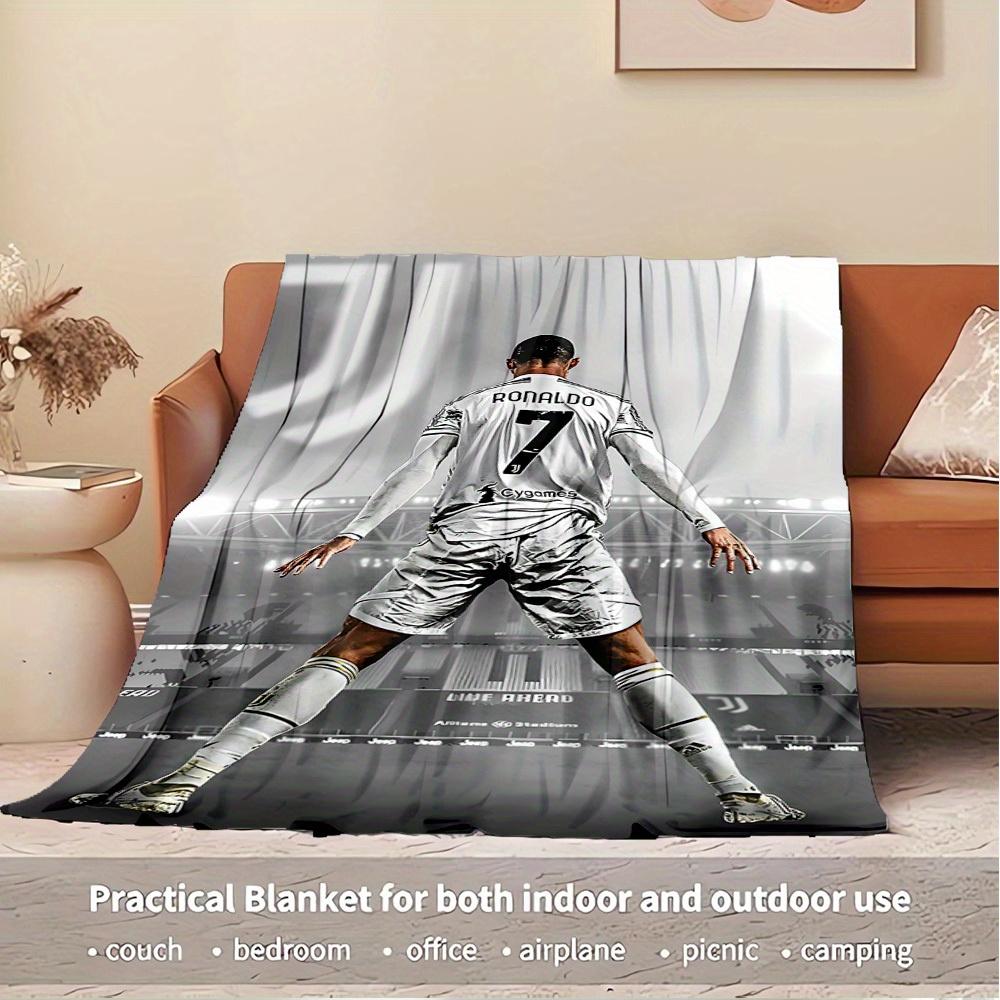 Anime L'Attaque des Titans Eren Mikasa Couverture en Flanelle Dessinée, Couverture Douce Chaude et Confortable pour Maison Chambre Lit Canapé Housse Enfants